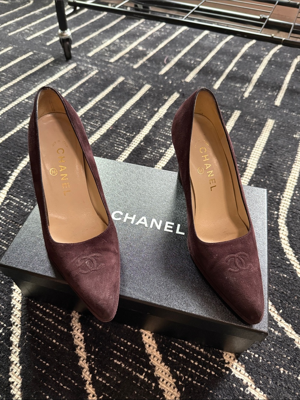 CHANEL Burgundy Suede Pointed Toe Pumps